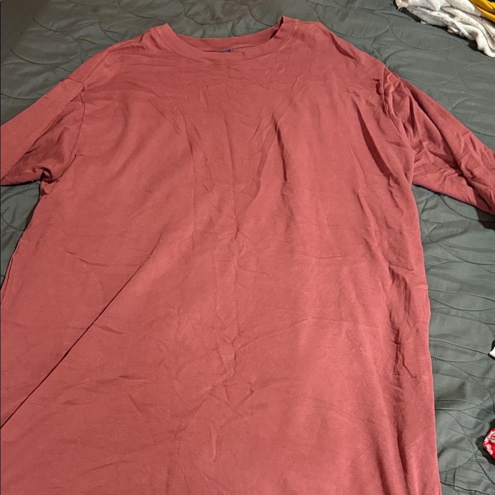 Old Navy Men's Long Sleeve Rose Tee